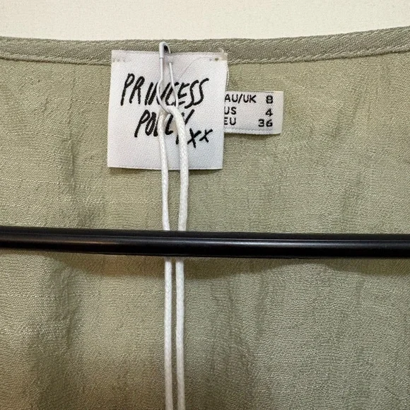 NWT Princess Polly Castlereagh Top Green Size 4 - Picture 4 of 7